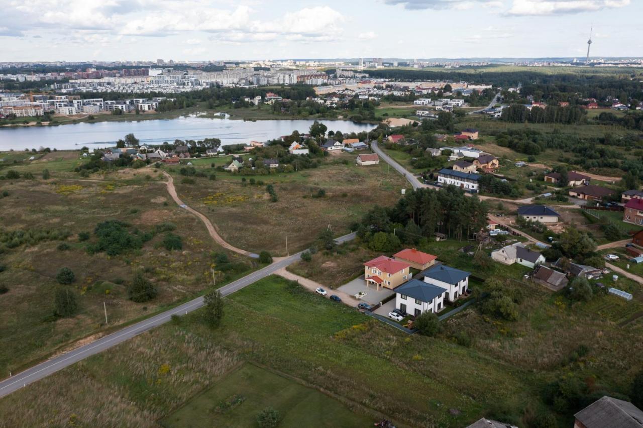 2 House Between Two Lakes วิลนีอุส ภายนอก รูปภาพ